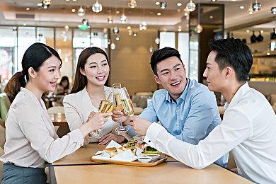 《星空》玩家数破1300万 玩家平均时长达40小时